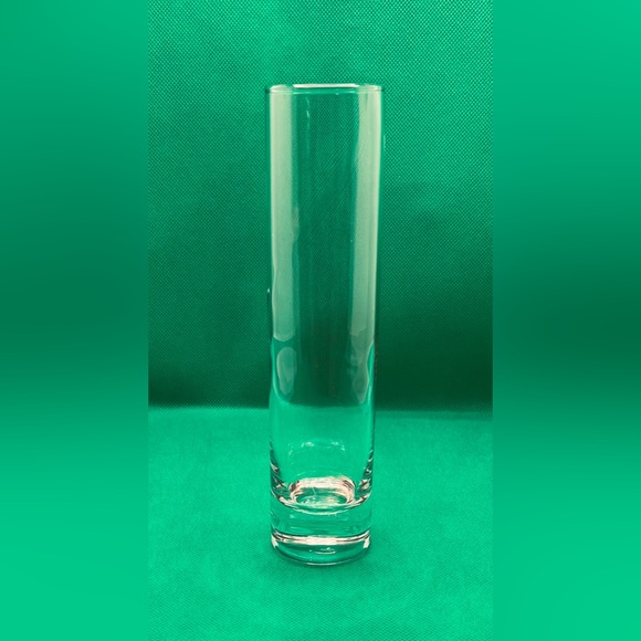 VTG Clear Glass Bud Vase 7.5 Inches Cylinder Hand Blown Art Glass EUC - Picture 2 of 8